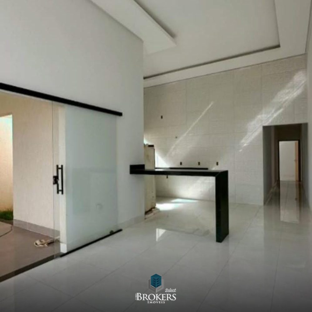 WhatsApp Image 2024-10-02 at 17.04.34 (1)