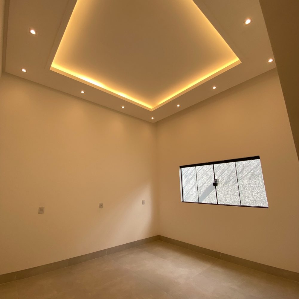 WhatsApp-Image-2025-05-06-at-12.58.50-7-7