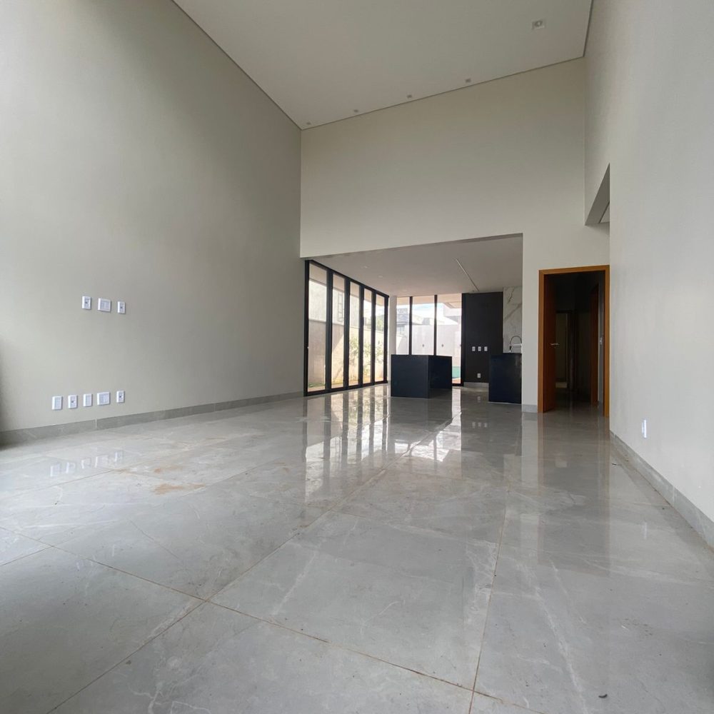 WhatsApp-Image-2025-05-08-at-12.44.37