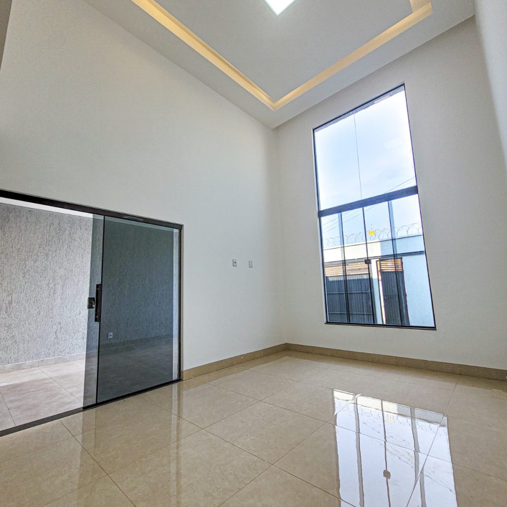 WhatsApp-Image-2025-05-29-at-22.04.21-1