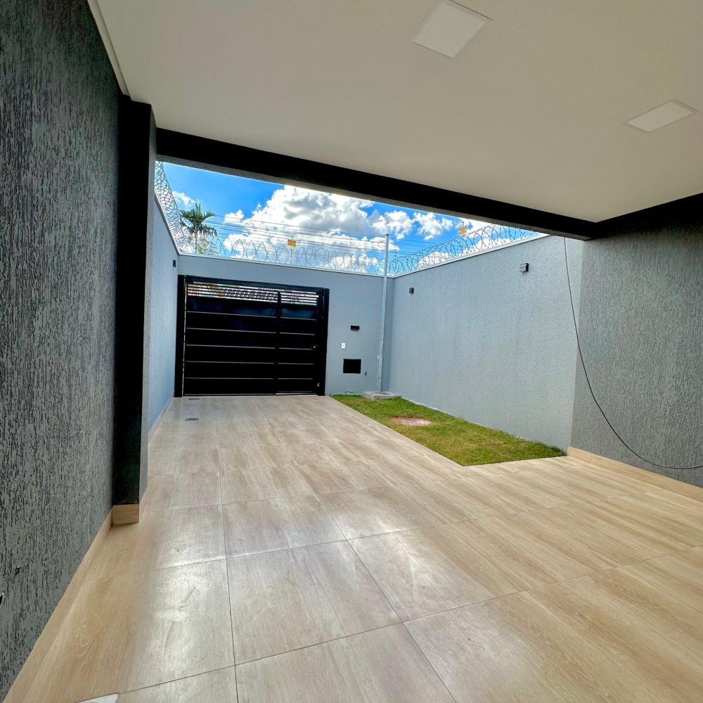 WhatsApp-Image-2025-05-30-at-08.39.44-1